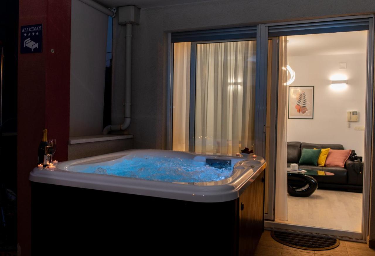 Salvia Apartment With Private Jacuzzi Split Ngoại thất bức ảnh